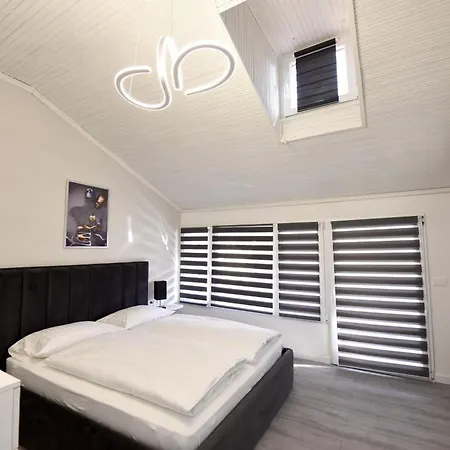 Appartamento Vila Hope 5 *